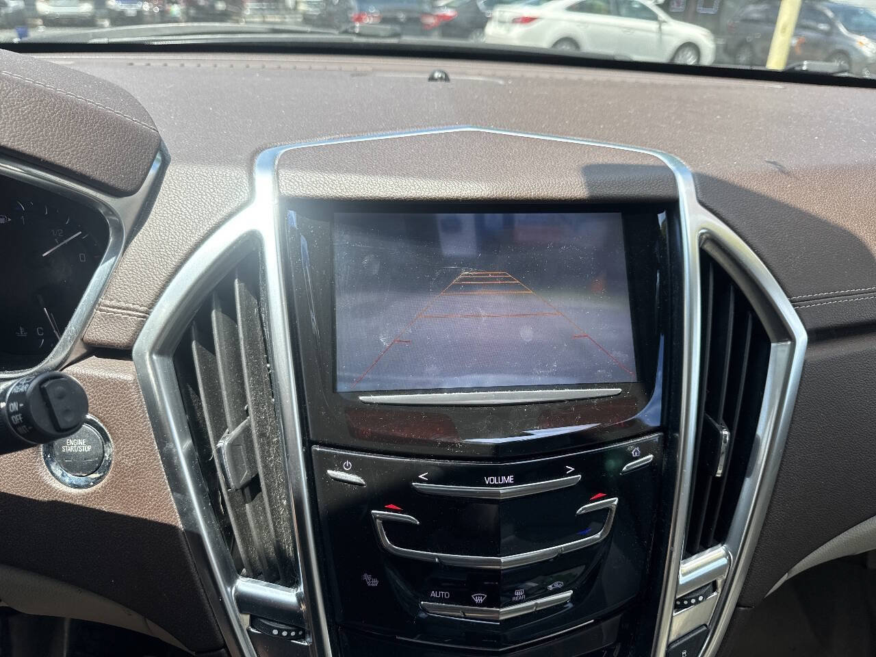 Used 2015 Cadillac SRX Luxury w/ Driver Awareness Package AWD/4WD image 18