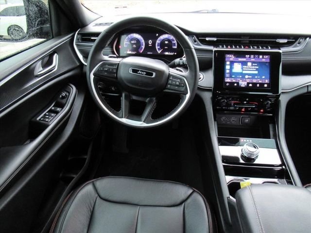 Certified 2023 Jeep Grand Cherokee Altitude image 12