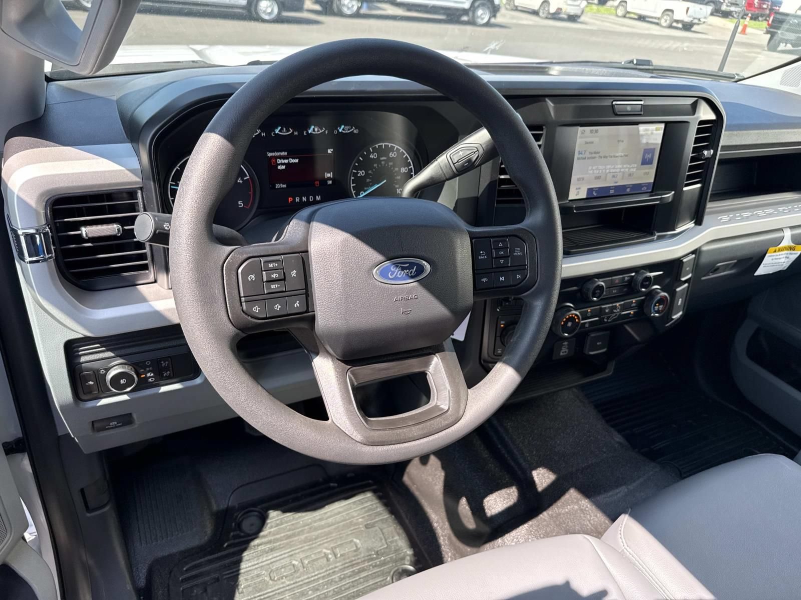 New 2026 Ford F350 XL w/ XL Chrome Package AWD/4WD image 13