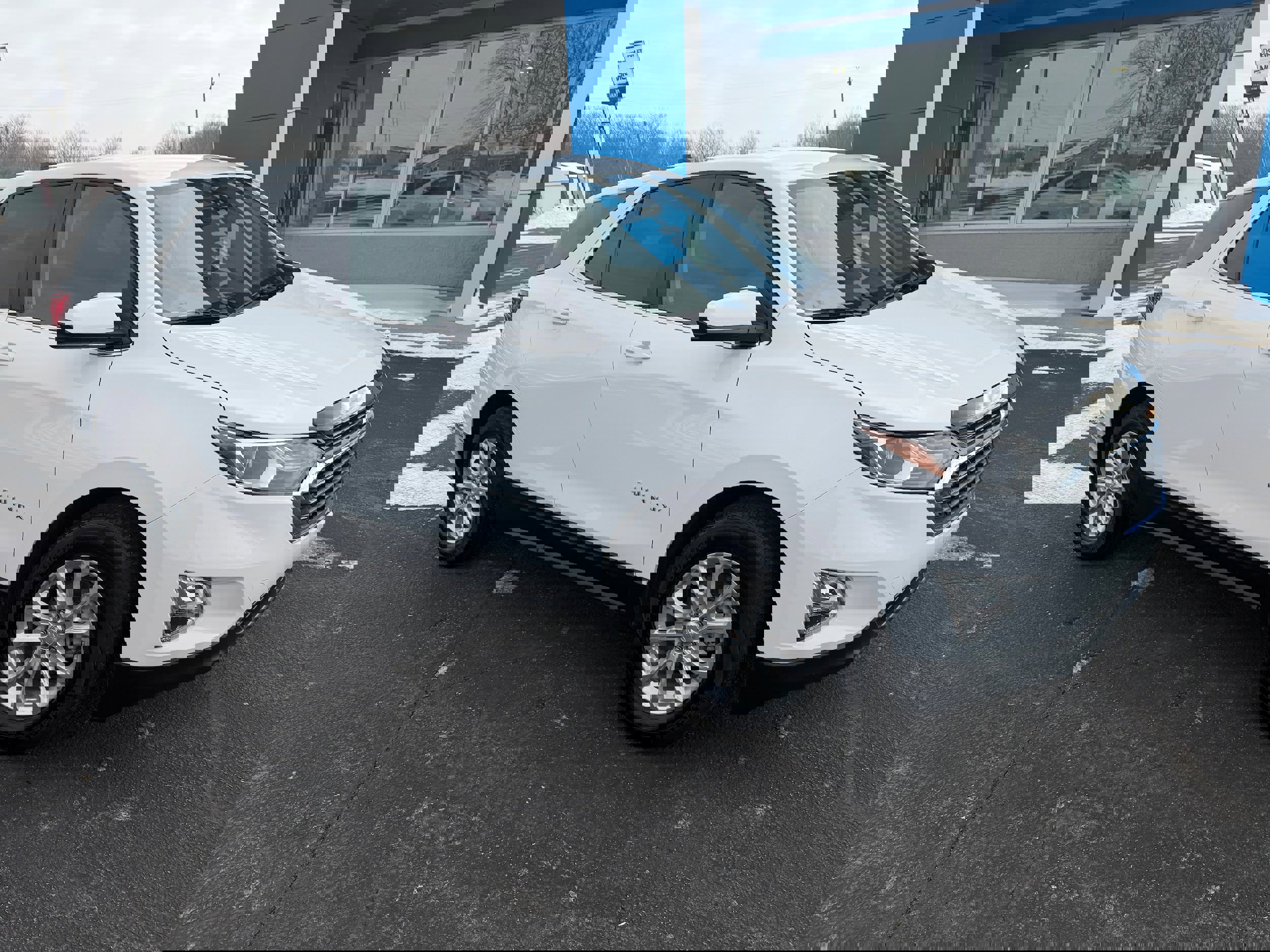 Used 2021 Chevrolet Equinox LT image 3