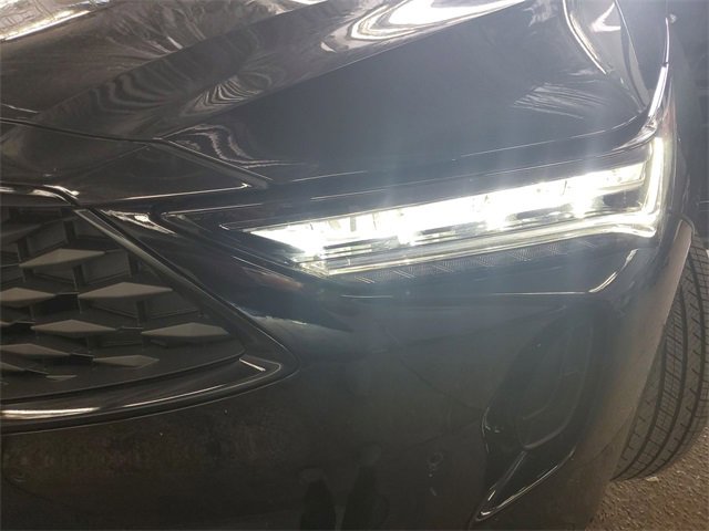 Used 2022 Acura MDX A-Spec image 32