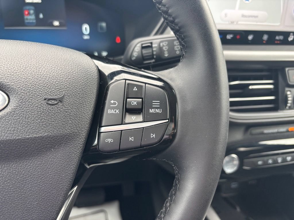 Used 2023 Ford Escape Active w/ Tech Pack #2 AWD/4WD image 30