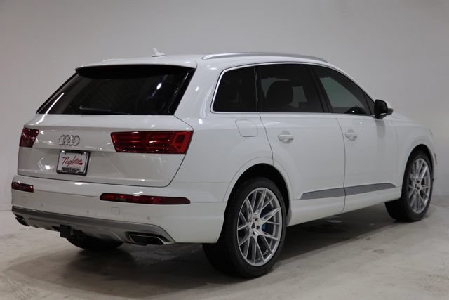 Used 2018 Audi Q7 3.0T Premium Plus w/ Premium Plus Package AWD/4WD image 8