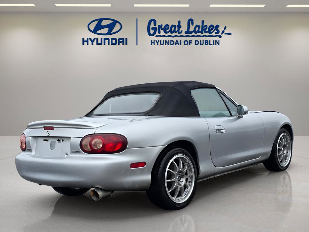 Used 2005 MAZDA MX-5 Miata LS image 5