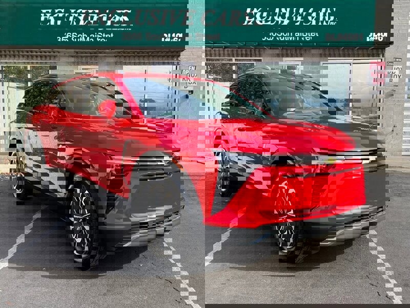 Used 2024 Chevrolet Blazer EV LT image 1