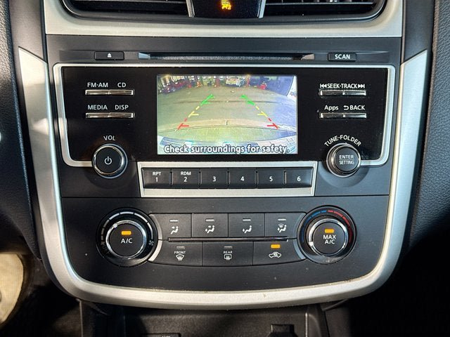 Used 2016 Nissan Altima 2.5 SR w/ LED Appearance Package FWD image 10