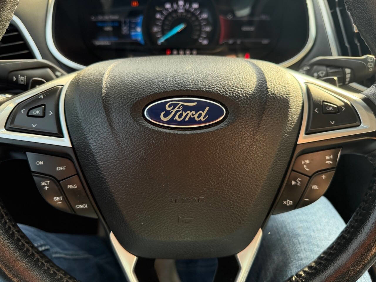 Used 2015 Ford Edge Titanium w/ Equipment Group 302A FWD image 13