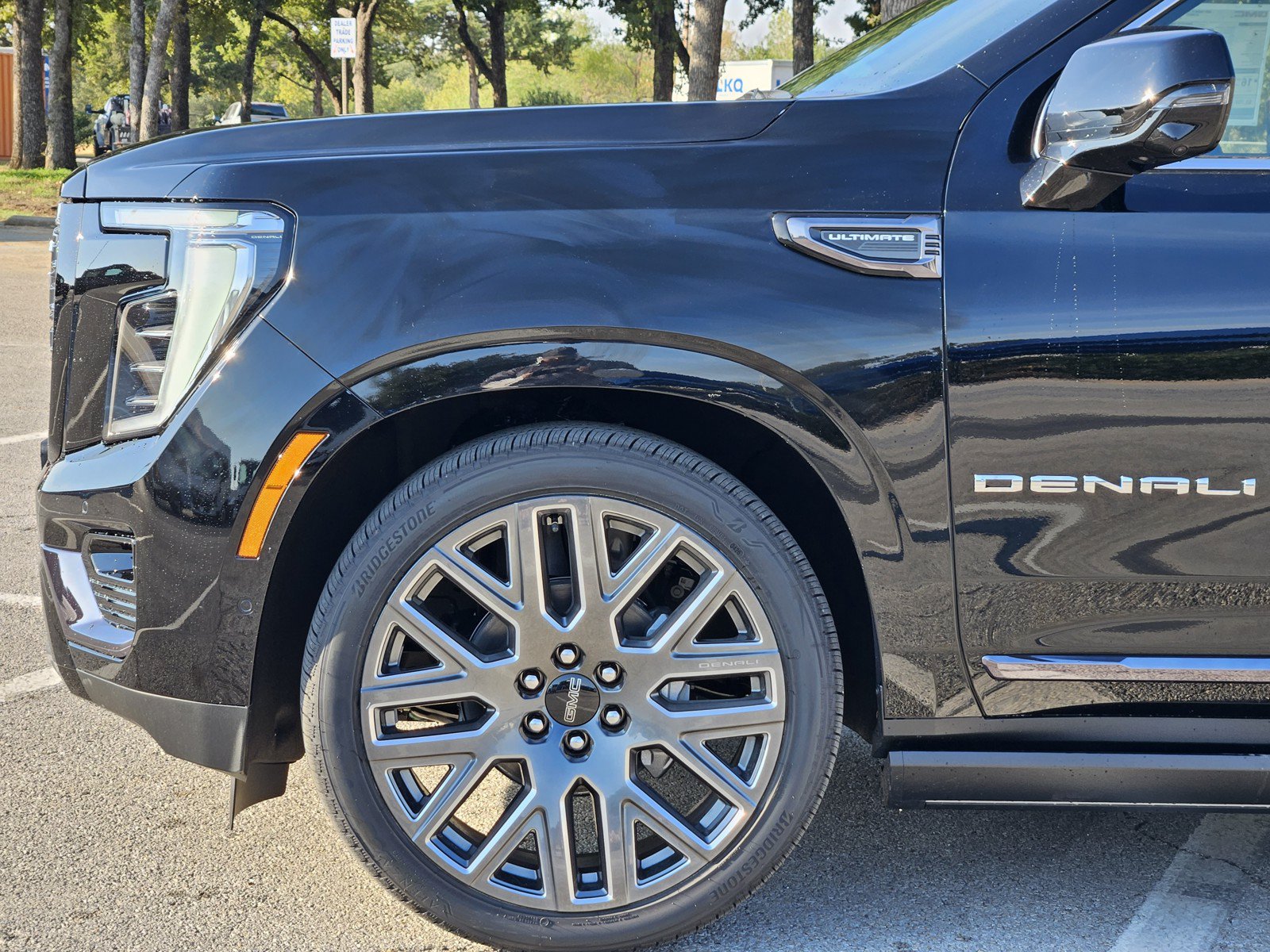 New 2027 GMC Yukon XL Denali Ultimate AWD/4WD image 6