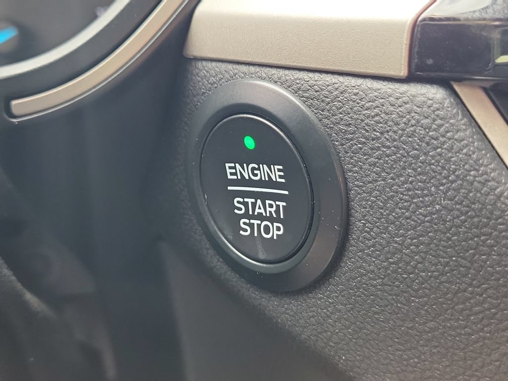 Used 2021 Ford Escape SEL FWD image 28