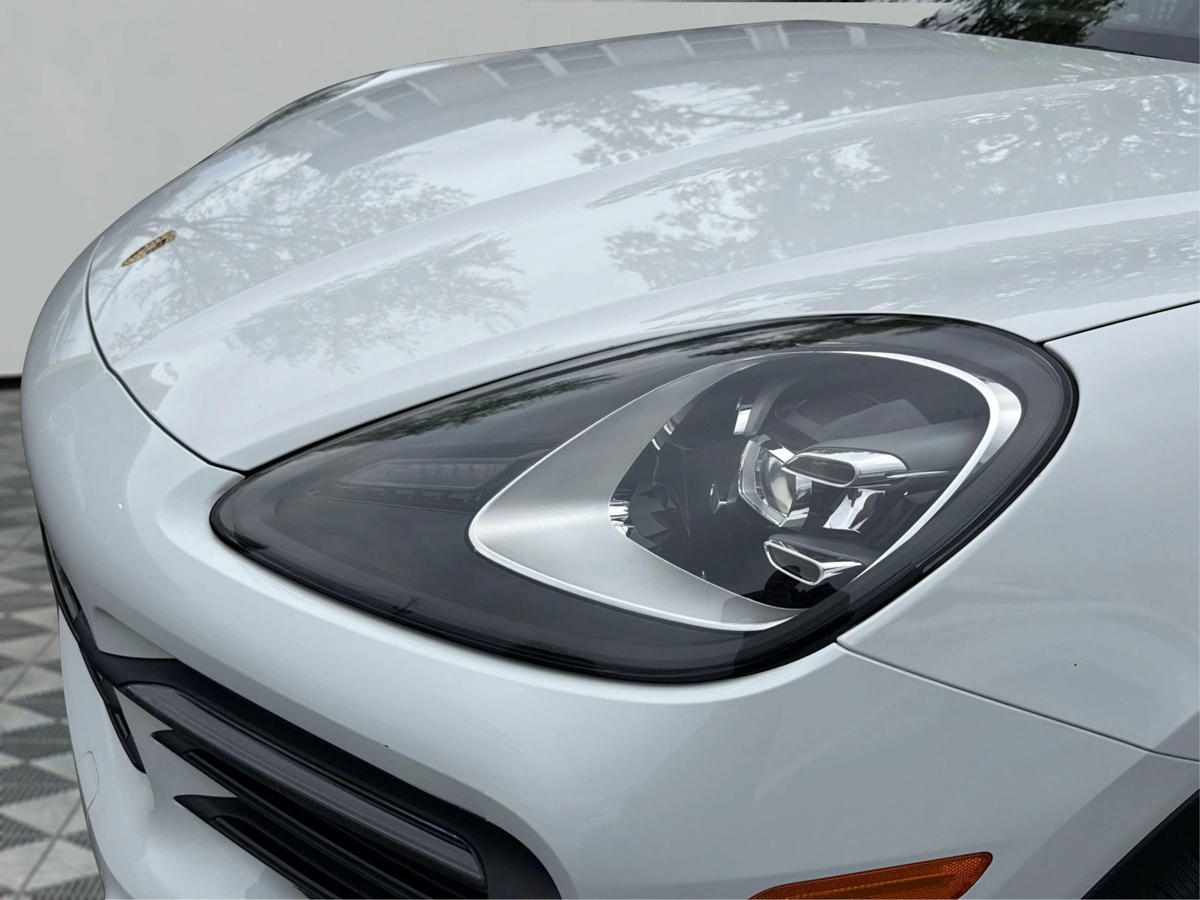 Used 2019 Porsche Cayenne AWD/4WD image 26