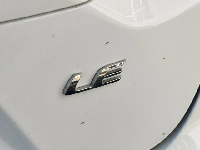 Used 2023 Toyota Corolla LE w/ LE Convenience Package FWD image 4