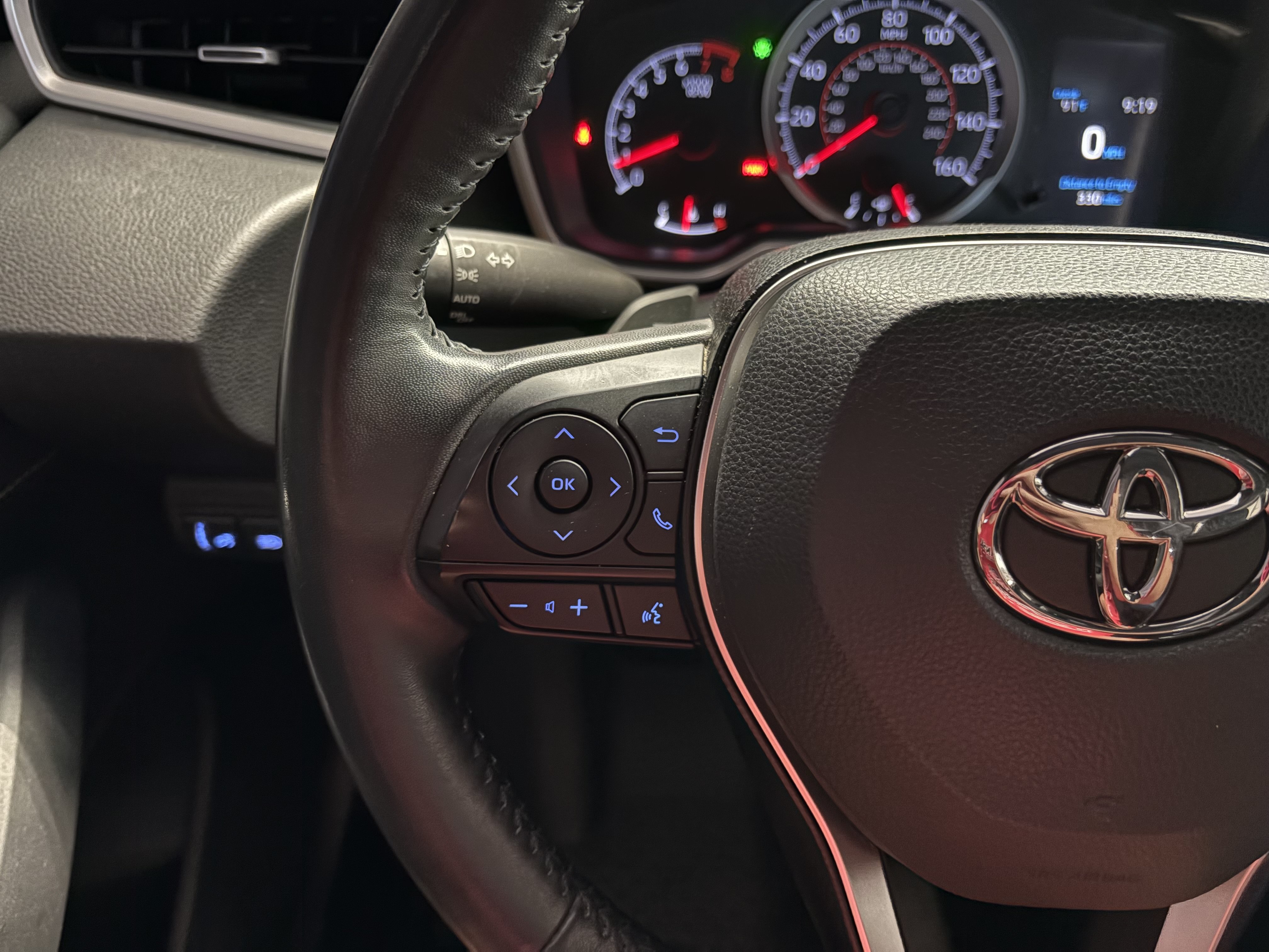Certified 2019 Toyota Corolla SE FWD image 23