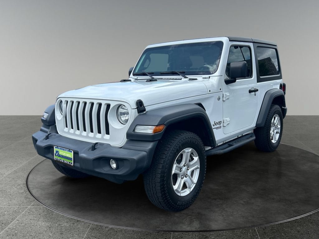 Used 2018 Jeep Wrangler Sport AWD/4WD image 3