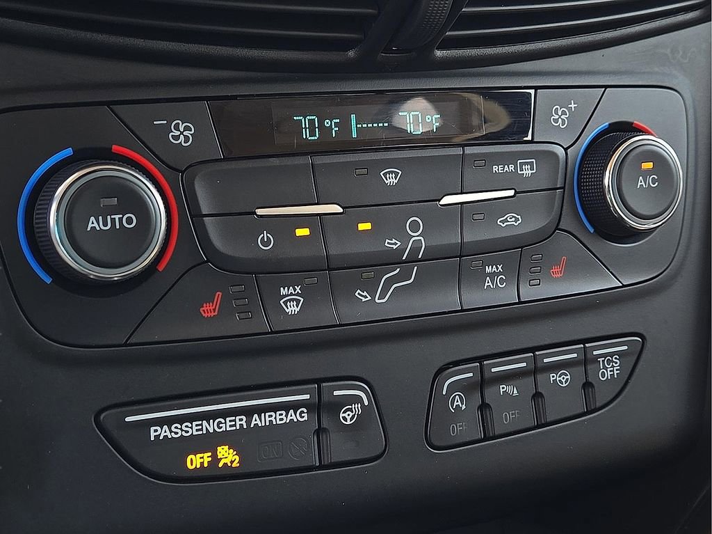 Used 2017 Ford Escape Titanium w/ Equipment Group 301A image 15