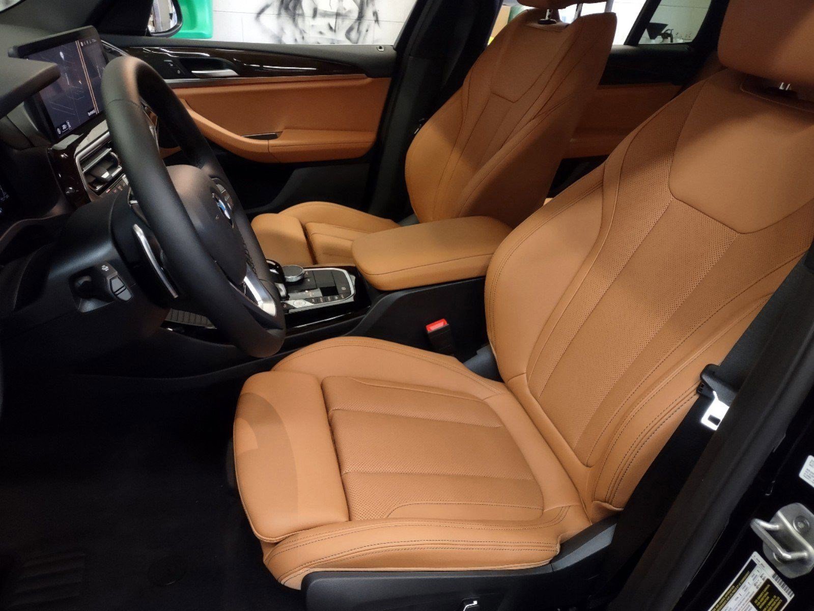 Used 2024 BMW X3 xDrive30i w/ Premium Package w/ZPA image 5