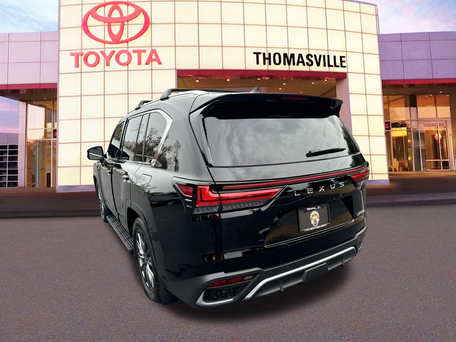 Used 2024 Lexus LX 600 F Sport image 7