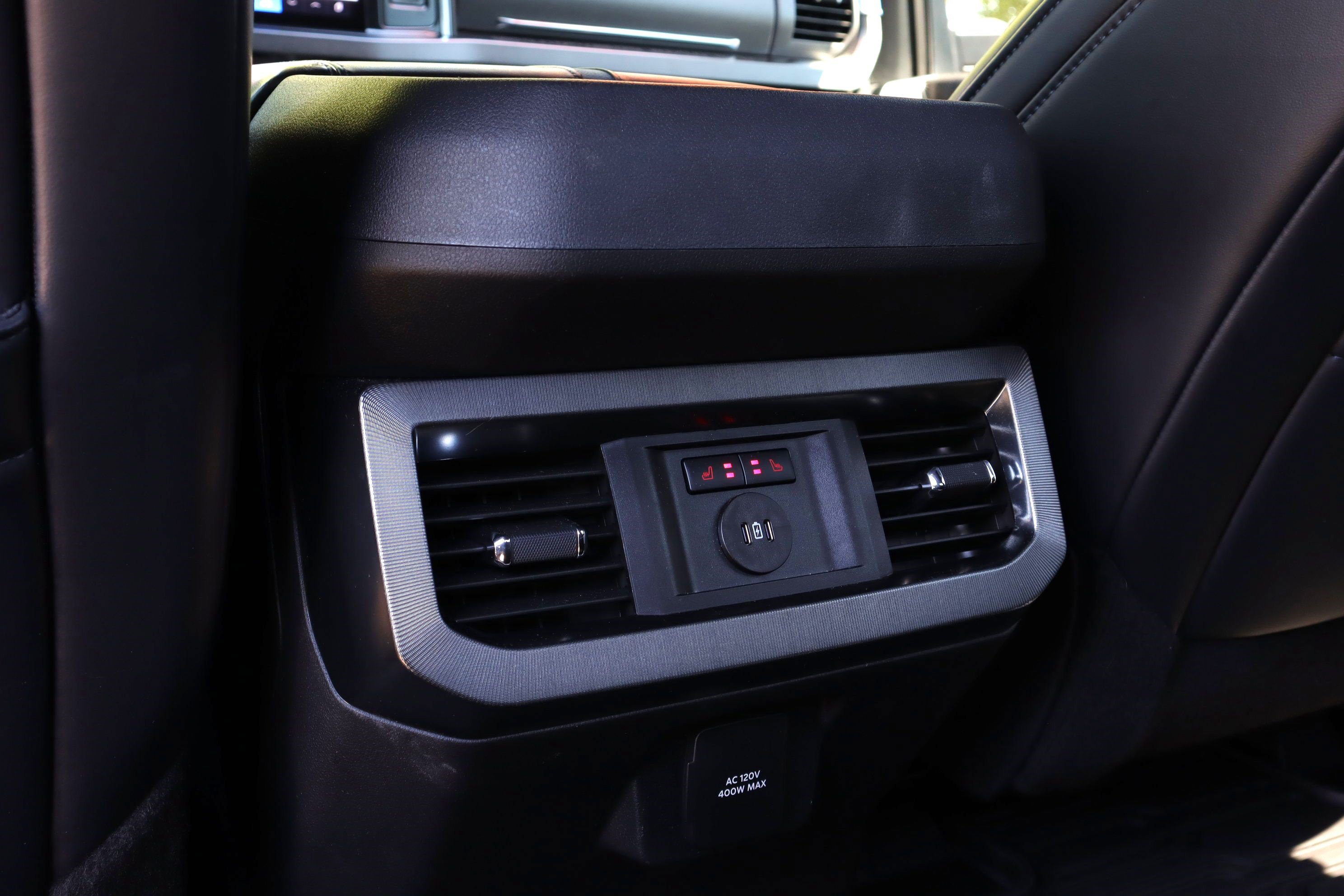 Used 2025 Ford F250 Platinum AWD/4WD image 28