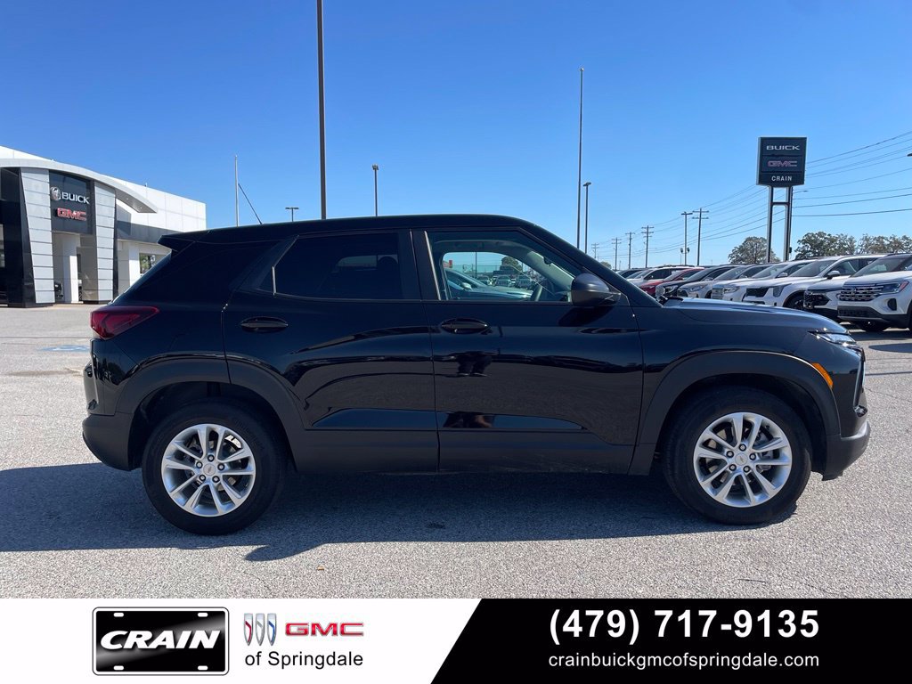 Used 2026 Chevrolet TrailBlazer LS w/ LS Convenience Package FWD image 9