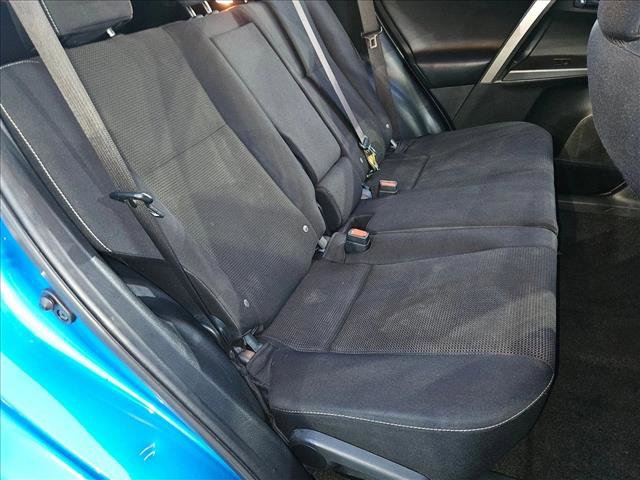 Used 2018 Toyota RAV4 XLE image 18