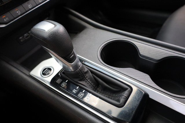 Certified 2025 Nissan Altima 2.5 SV FWD image 15