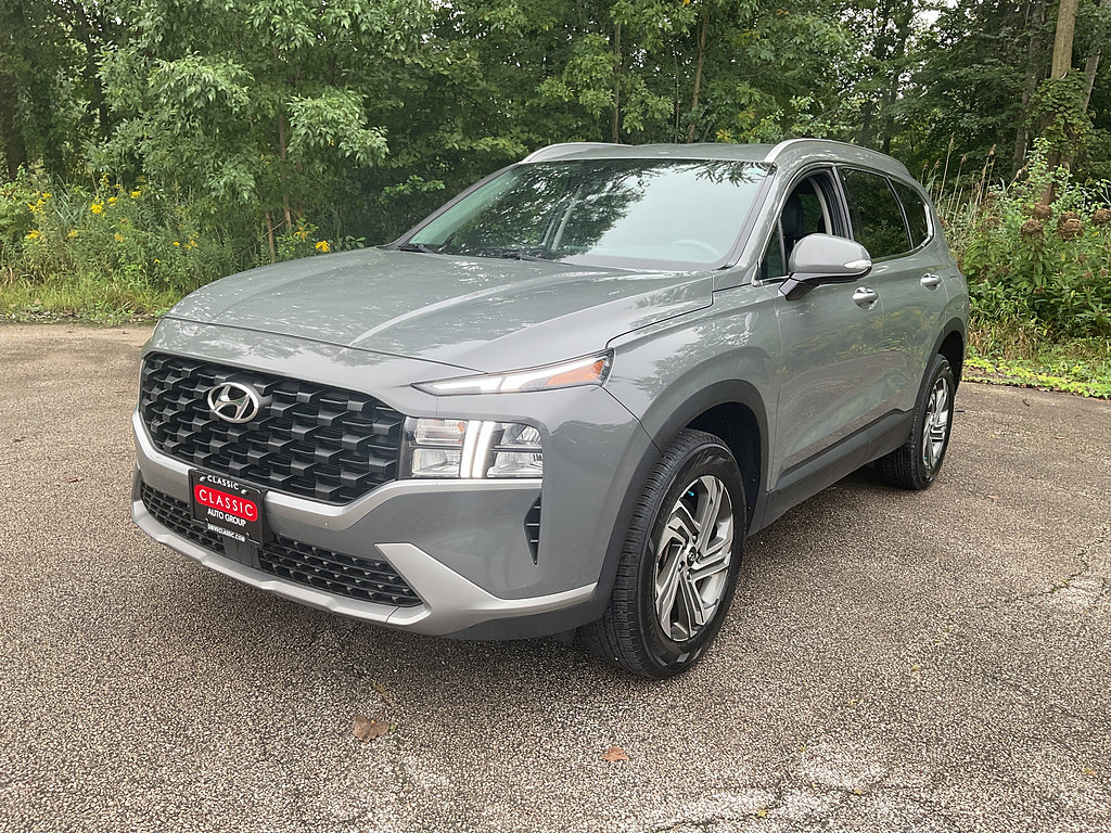 Used 2023 Hyundai Santa Fe SEL w/ Cargo Package AWD/4WD image 3