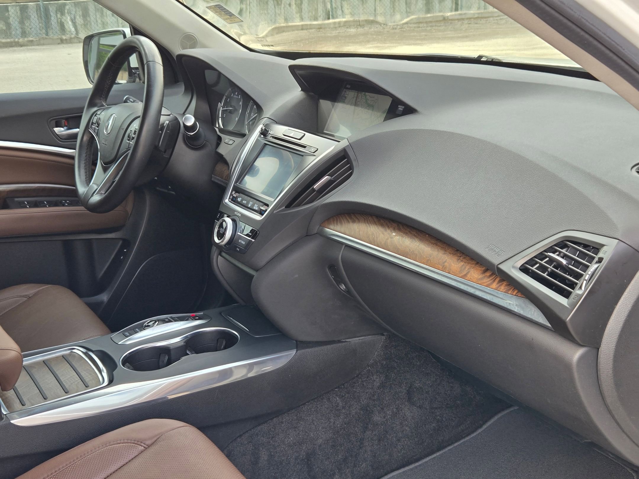 Certified 2020 Acura MDX FWD w/ Technology Package image 30