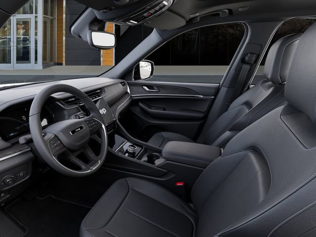 New 2025 Jeep Grand Cherokee Limited w/ Black Appearance Package image 22