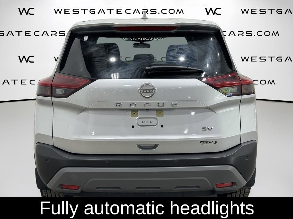 Used 2023 Nissan Rogue SV image 7