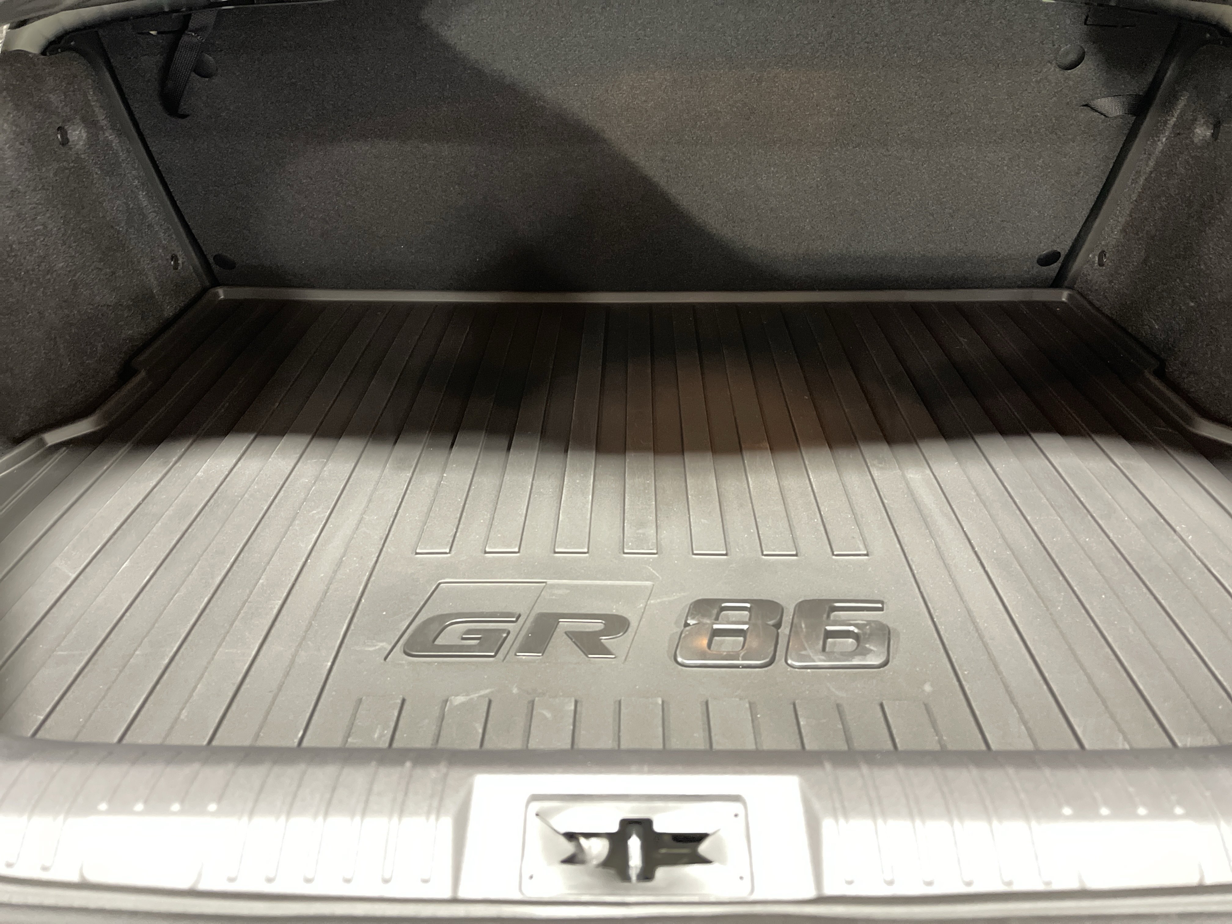 Used 2025 Toyota GR86 Premium w/ ALL Weather Mat Package (TMS) image 12