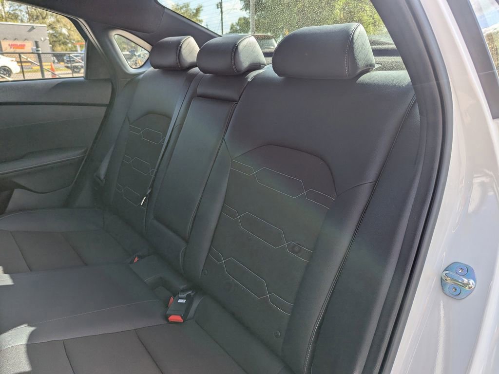 Used 2024 Kia Forte GT-Line image 13