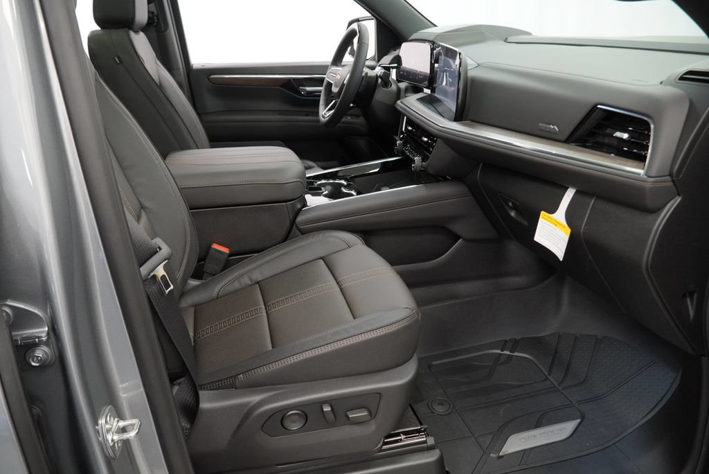 New 2026 Chevrolet Tahoe High Country AWD/4WD image 33