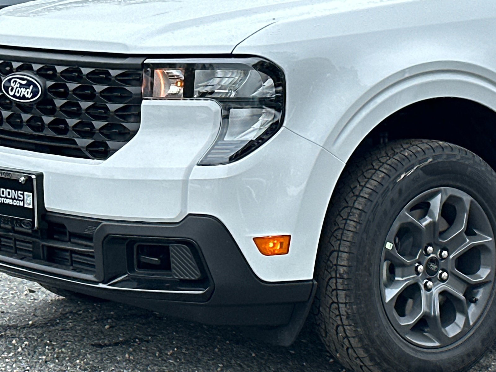 New 2025 Ford Maverick XLT w/ XLT Luxury Package image 2