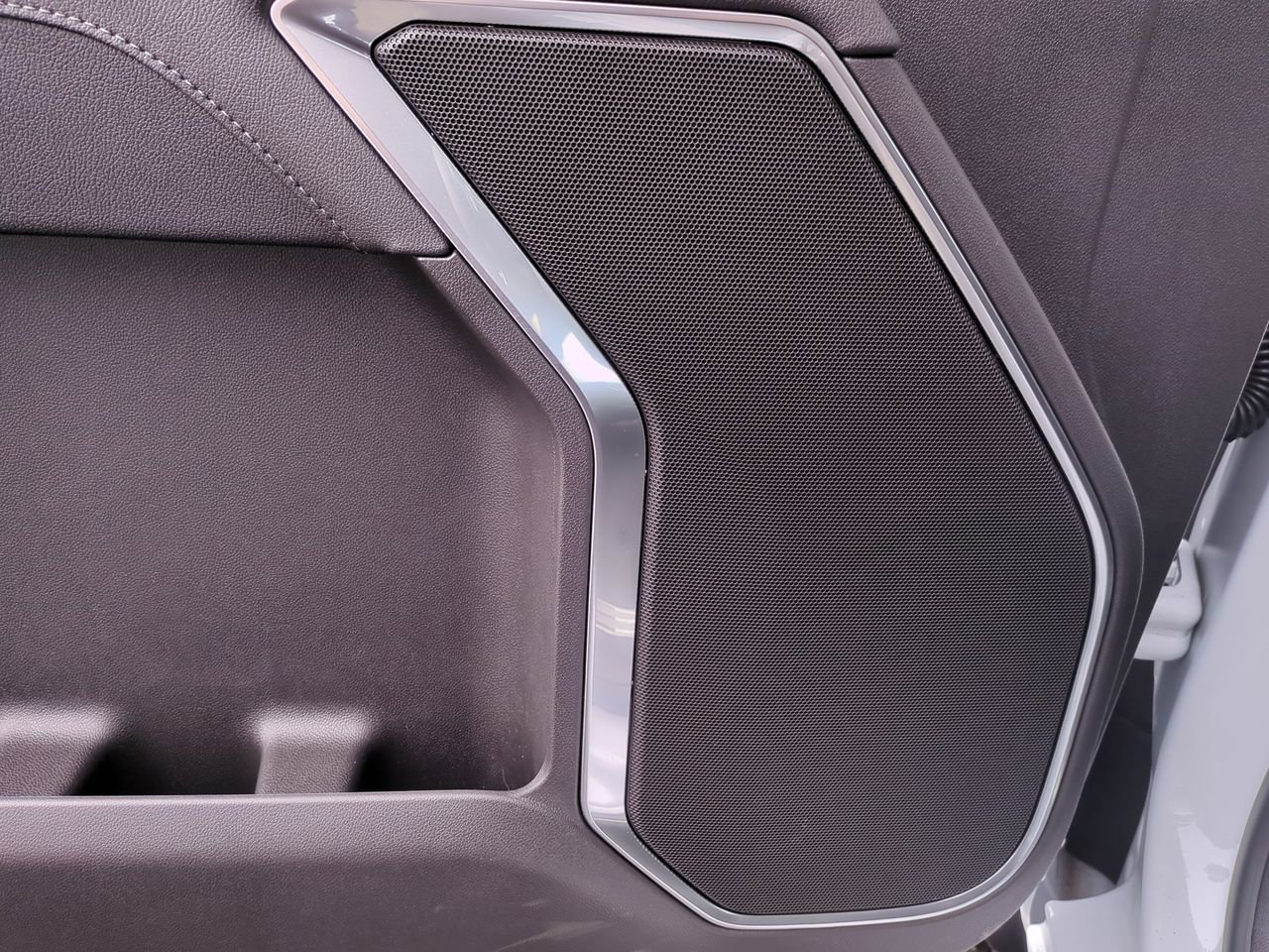 New 2025 Chevrolet Silverado 2500 LT w/ Safety Package image 24