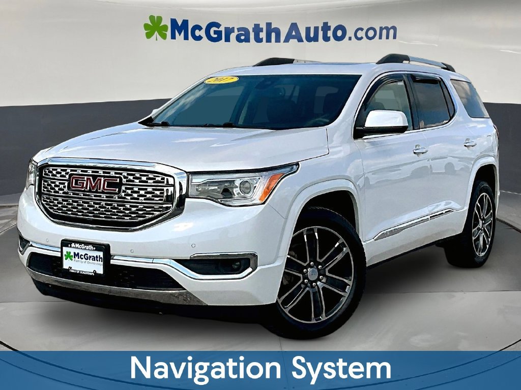 Used 2017 GMC Acadia Denali w/ Technology Package AWD/4WD image 3
