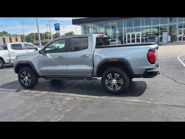 Used 2023 GMC Canyon AT4 w/ AT4 Premium Package AWD/4WD image 6