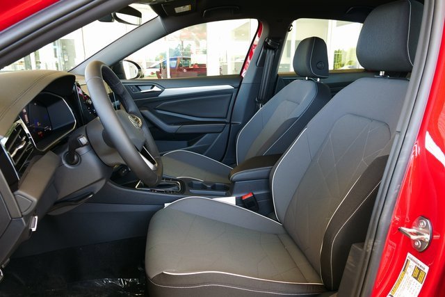 New 2025 Volkswagen Jetta Sport image 10