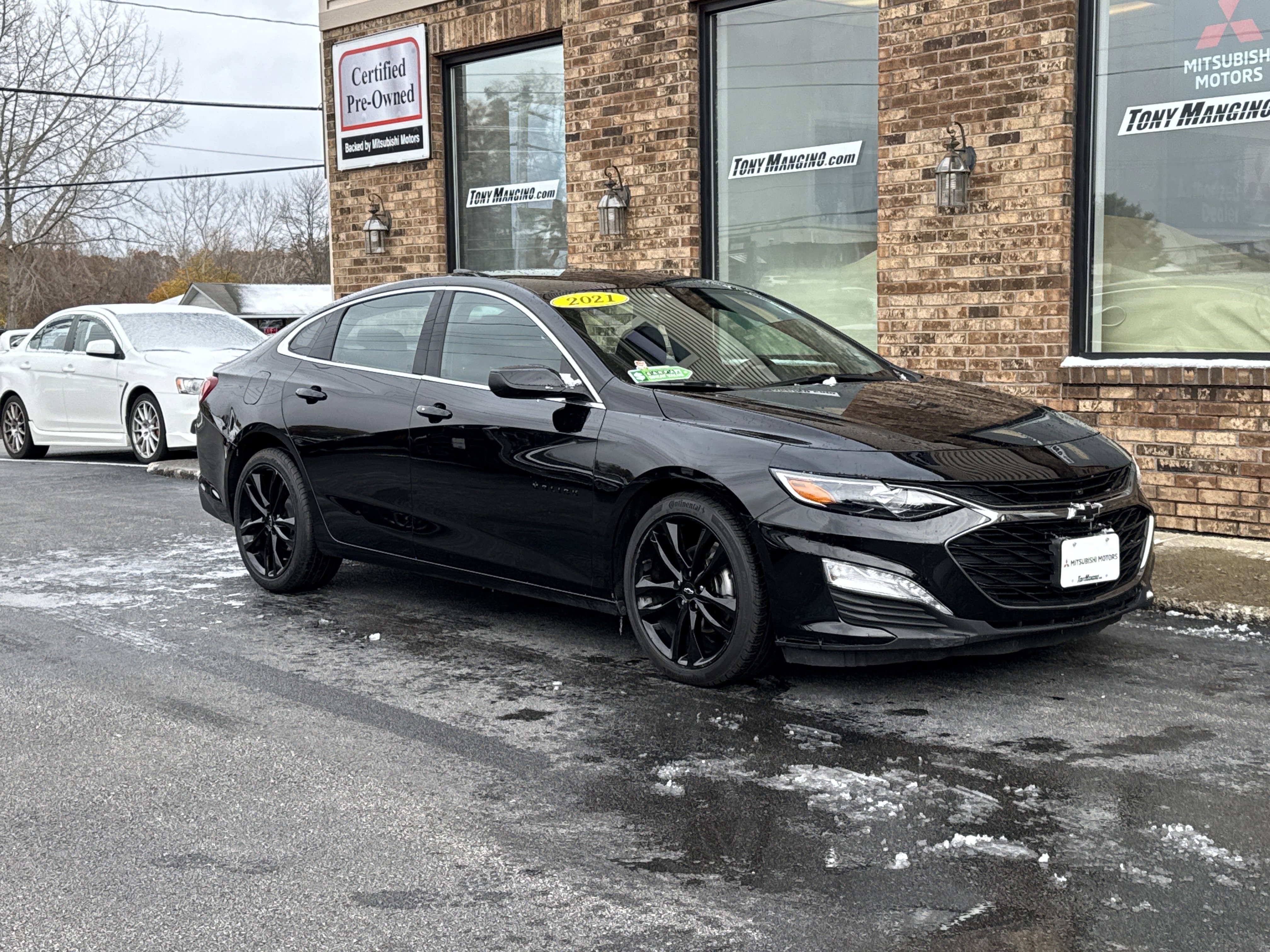 Used 2021 Chevrolet Malibu LT w/ Midnight Edition image 7