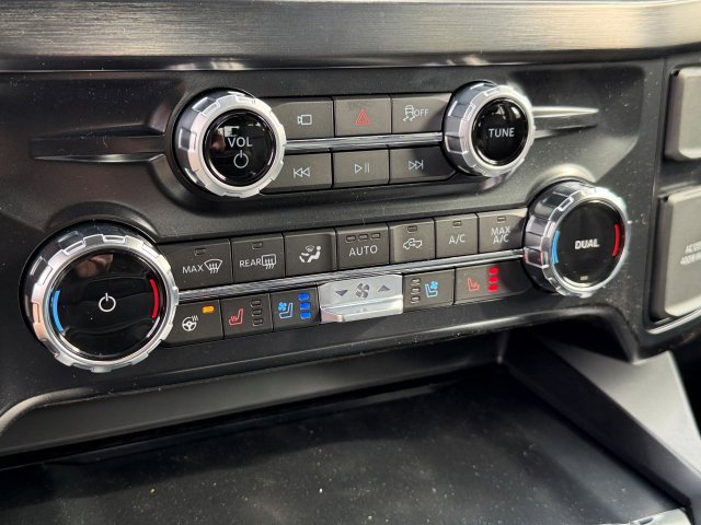 New 2025 Ford F350 Lariat w/ Lariat Ultimate Package image 28