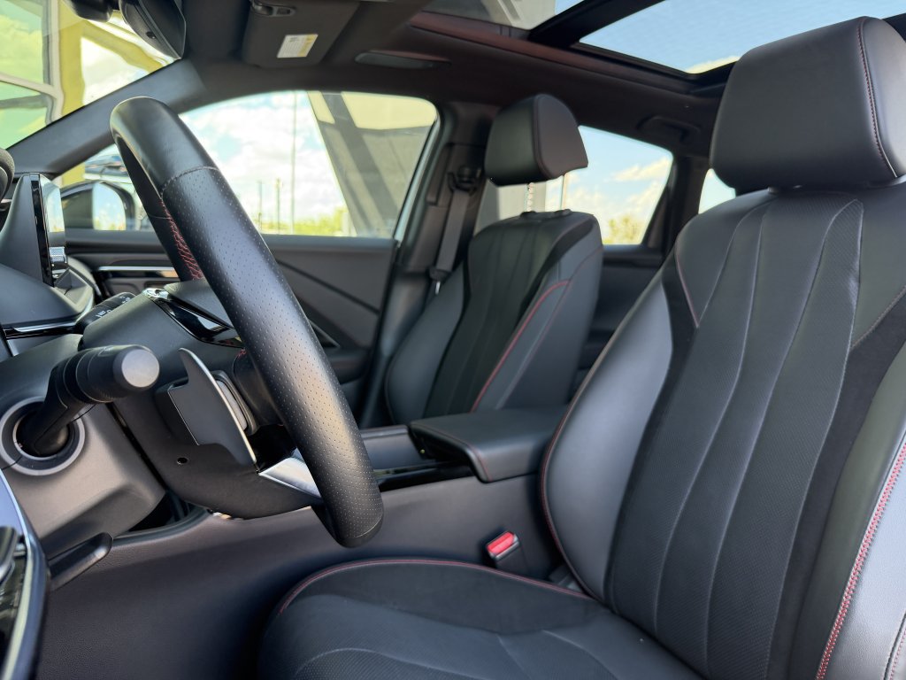 Used 2025 Acura ADX A-Spec w/ Advance Package AWD/4WD image 33