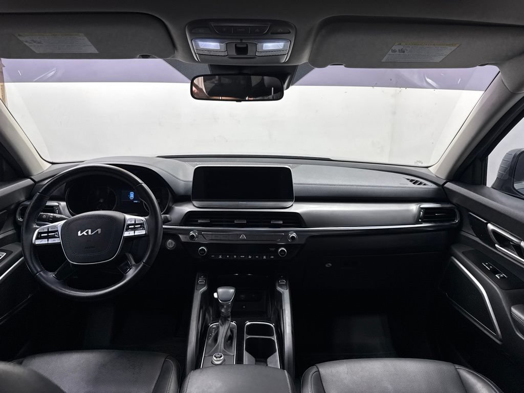 Used 2022 Kia Telluride S FWD image 17