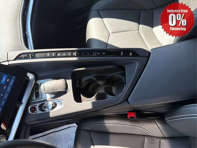 Used 2024 Chevrolet Corvette Stingray Coupe w/ Z51 Performance Package RWD image 15