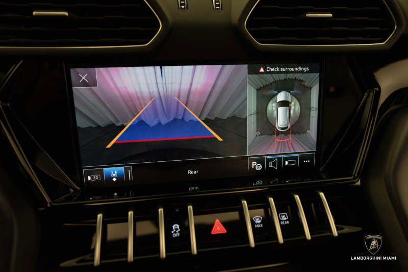 Used 2022 Lamborghini Urus image 55