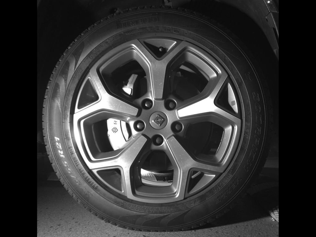 Used 2024 Rivian R1T Adventure AWD/4WD image 10