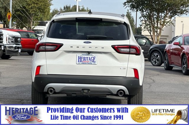 New 2024 Ford Escape SE w/ PHEV Premium Package image 5
