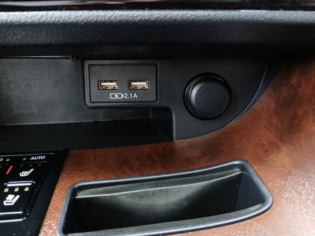 Used 2020 Lexus RX 350L FWD w/ Premium Package image 6
