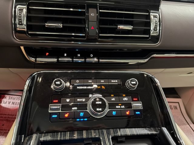 Used 2024 Lincoln Navigator Black Label AWD/4WD image 28