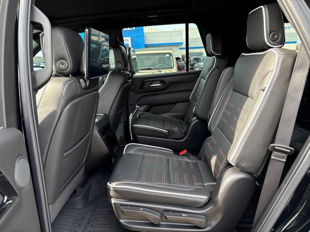 Used 2026 GMC Yukon AT4 Ultimate w/ LPO, Floor Liner Package AWD/4WD image 21
