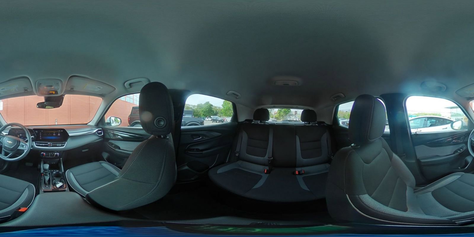 Used 2025 Chevrolet TrailBlazer LT FWD image 39