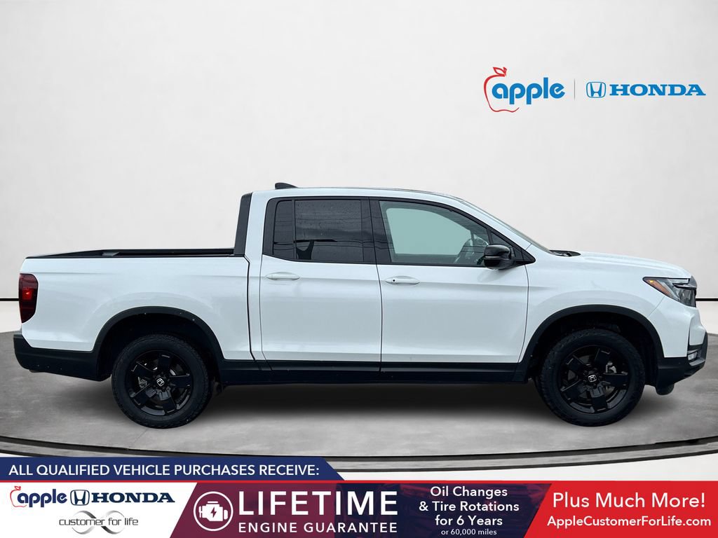 Used 2026 Honda Ridgeline Black Edition image 3