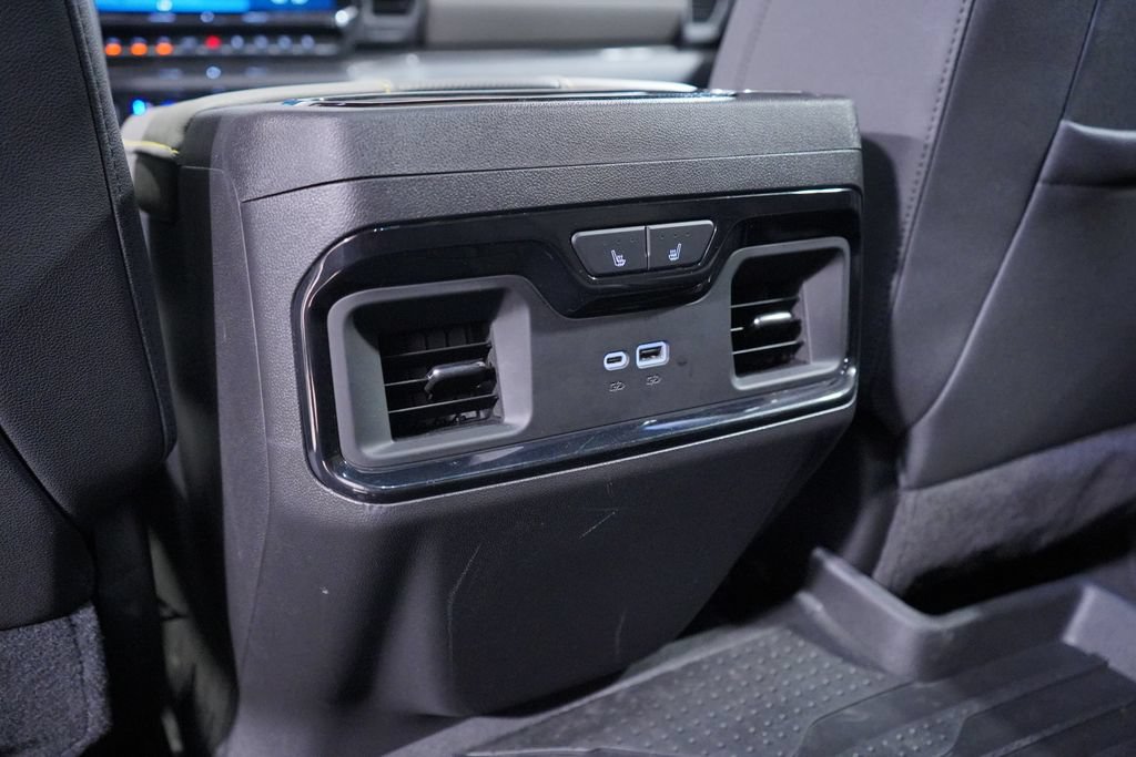Used 2025 Chevrolet Silverado 1500 ZR2 AWD/4WD image 16